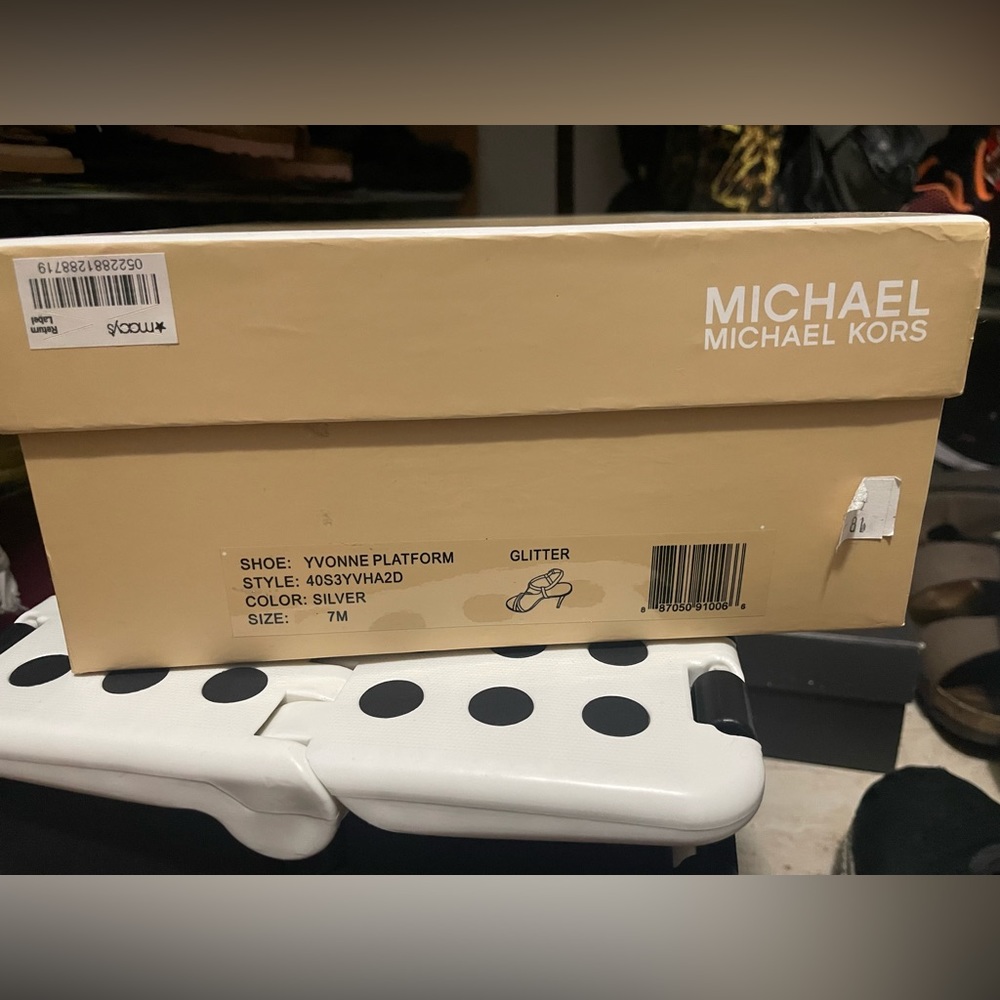 Womens Michael Kors Yvonne Platform Heels Size 7